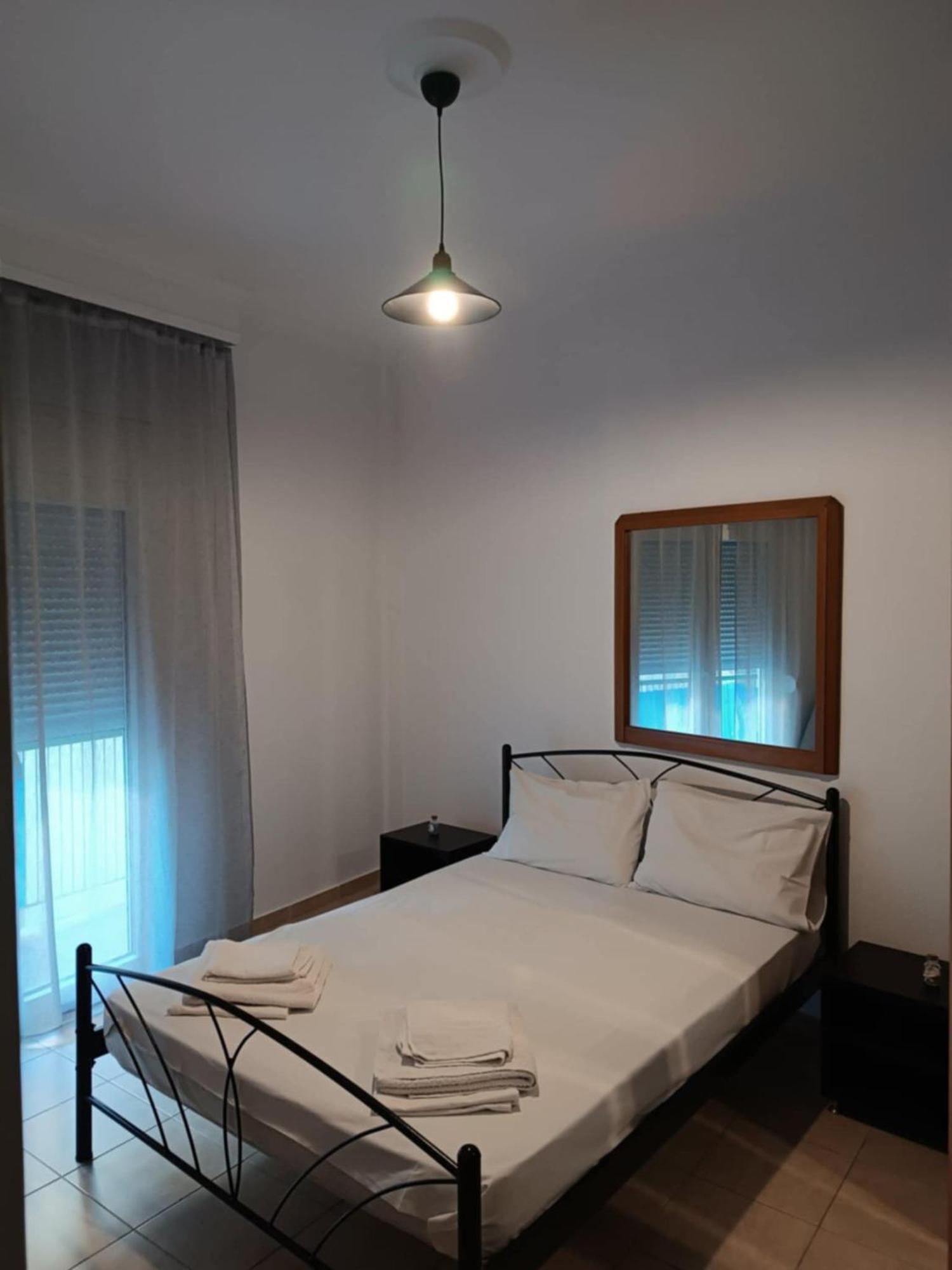 Nikos Apartment Кавала Екстер'єр фото